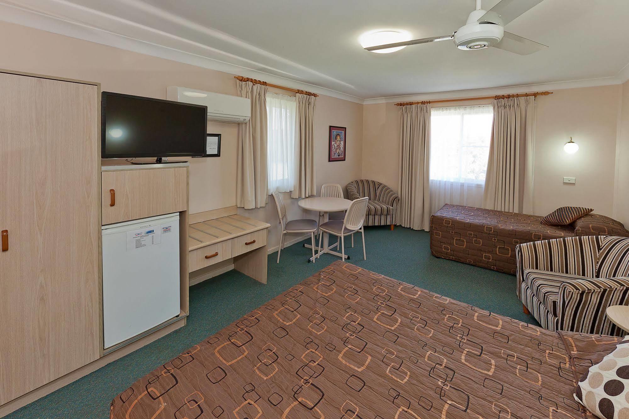 Abraham Lincoln Motel 탬워스 외부 사진